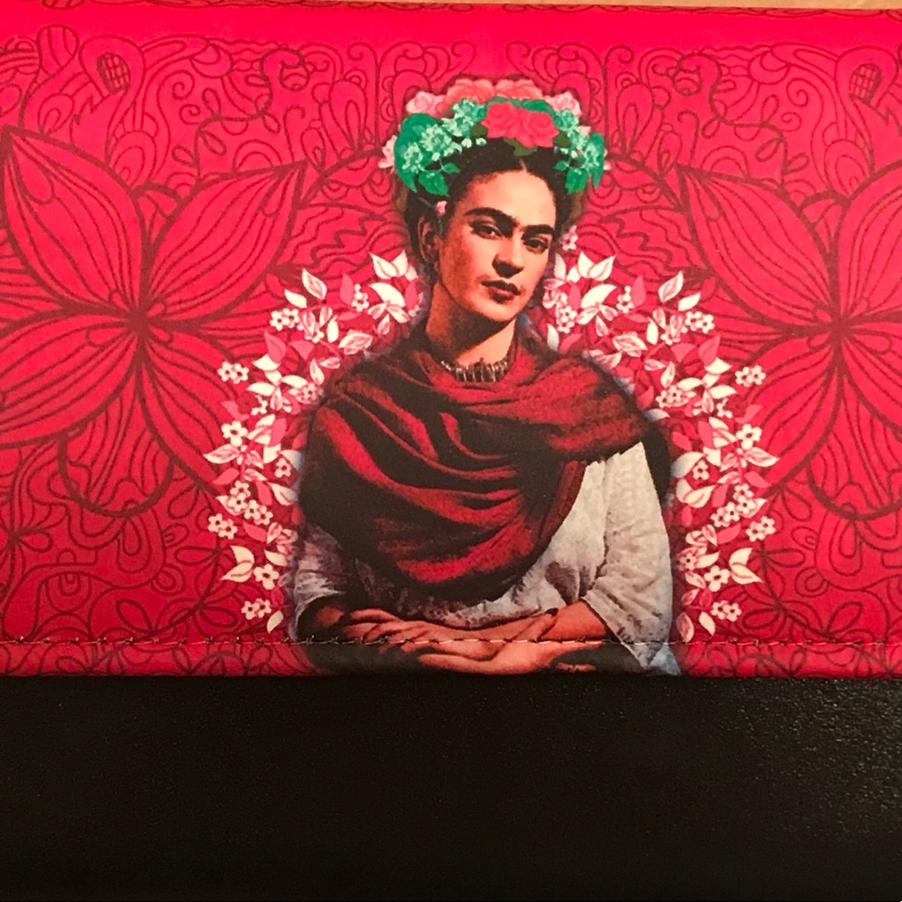 Black and red Frida Kahlo clutch
